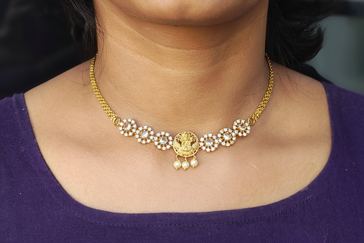 Minimal Lakshmi Necklace